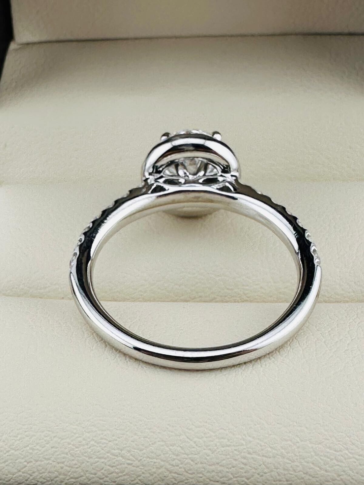 1.03 Ct Round EVS2 Lab Grown Diamond 14K Gold Ring Size 6.75 Natural Side Stone