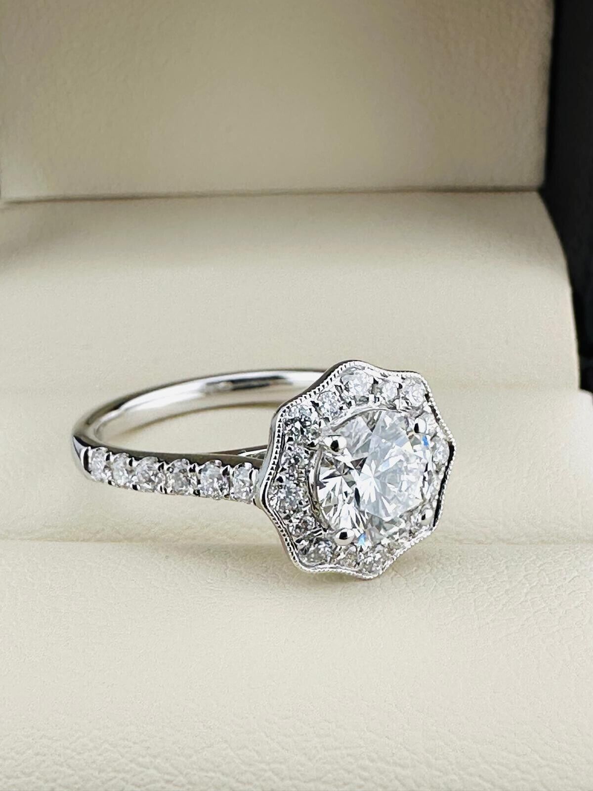 1.03 Ct Round D VVS2 Lab Grown CVD Diamond Engagement 14K Gold Ring Size 5.75
