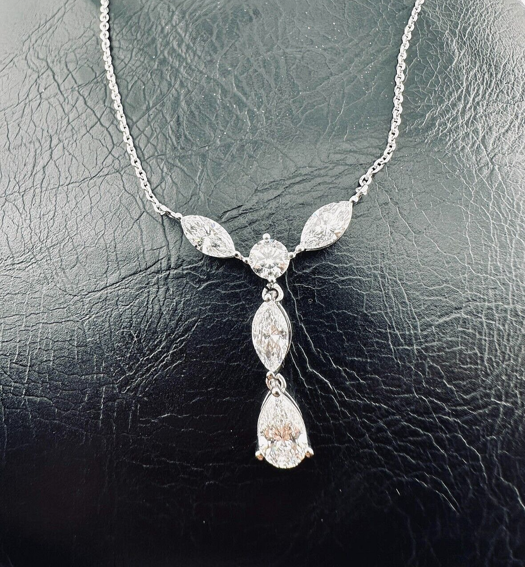 2.65 Cts F VS1 Lab Grown CVD Diamond Women Gift Fashion Pendent With Cable Chain