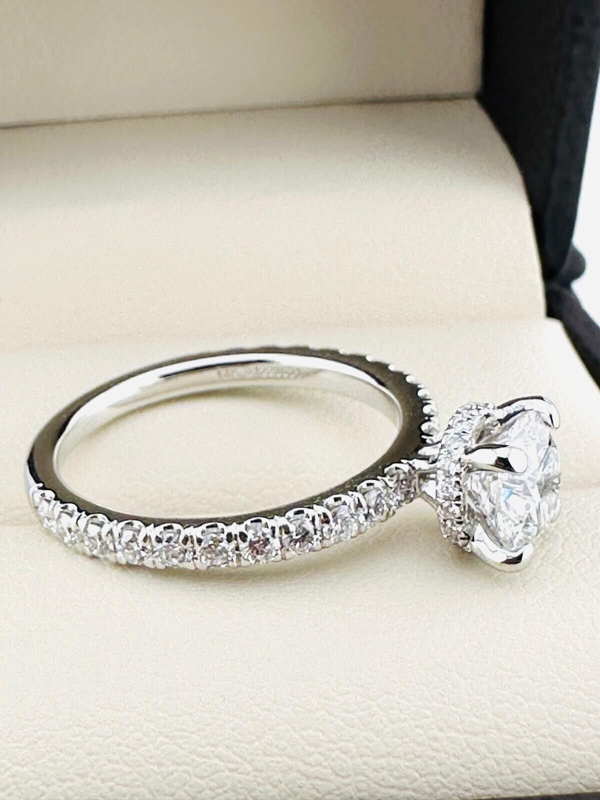 1.01 Ct OVAL E VVS2 Lab Grown CVD Diamond Engagement 14K Gold Ring Size 6.25