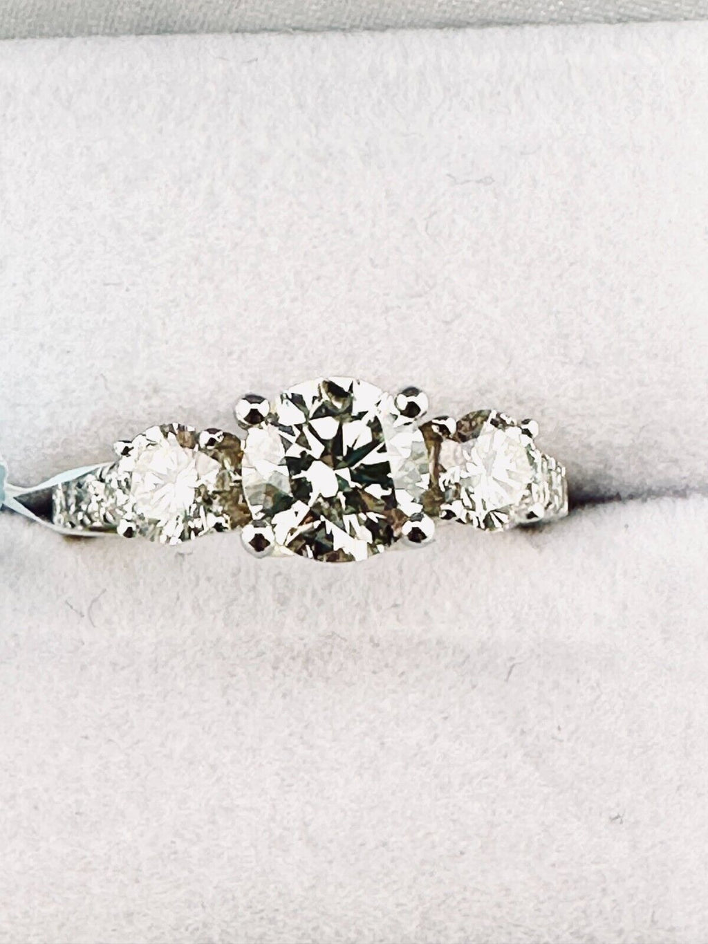 Engagement Ring 1.99 Cts Lab Grown CVD Diamond F/G VS1-2 14k WHITE Gold RING