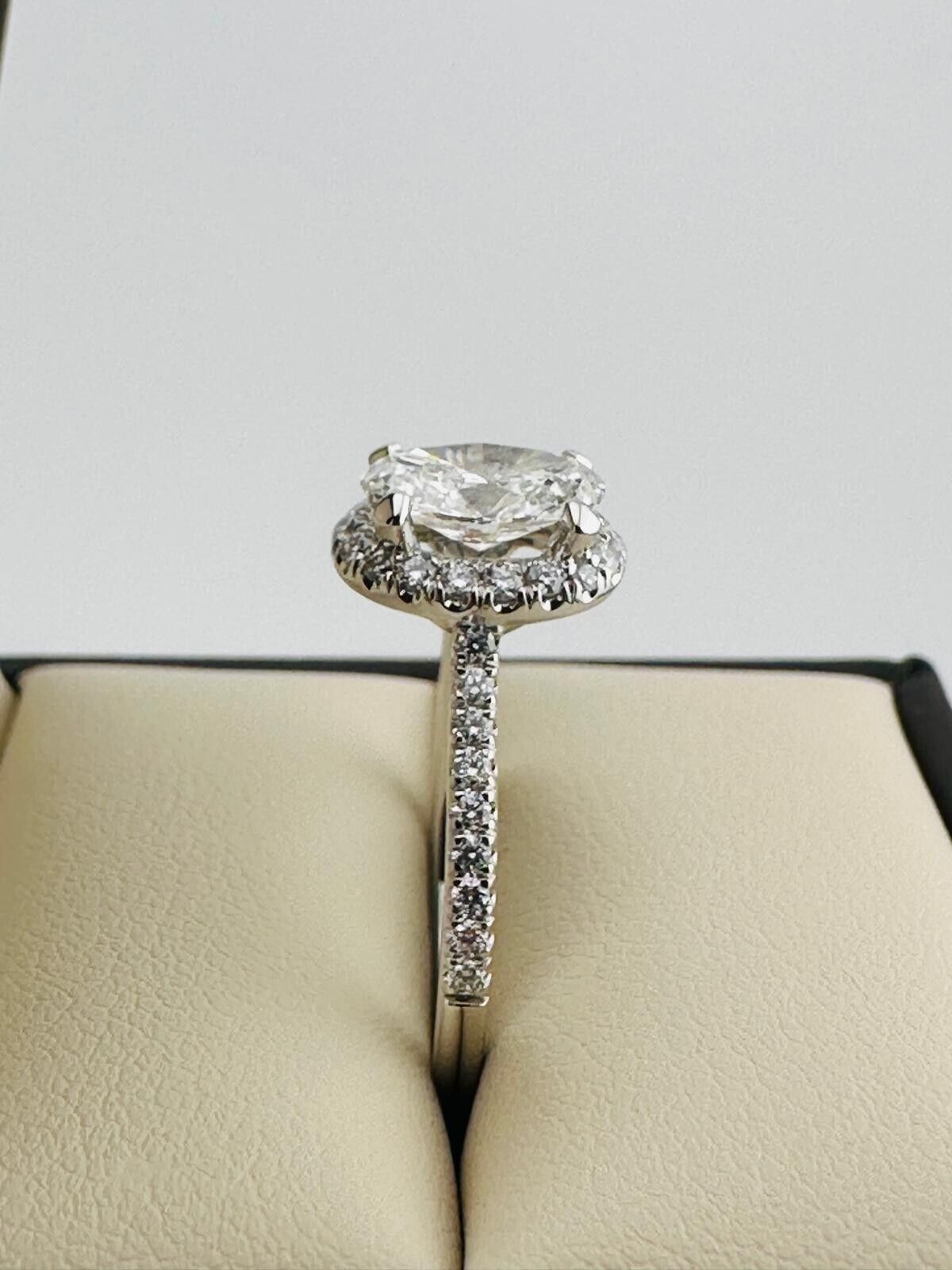 1.09 Ct OVAL E VS1 Lab Grown Diamond 14K Gold Ring Size 6.25 Natural Side Stone