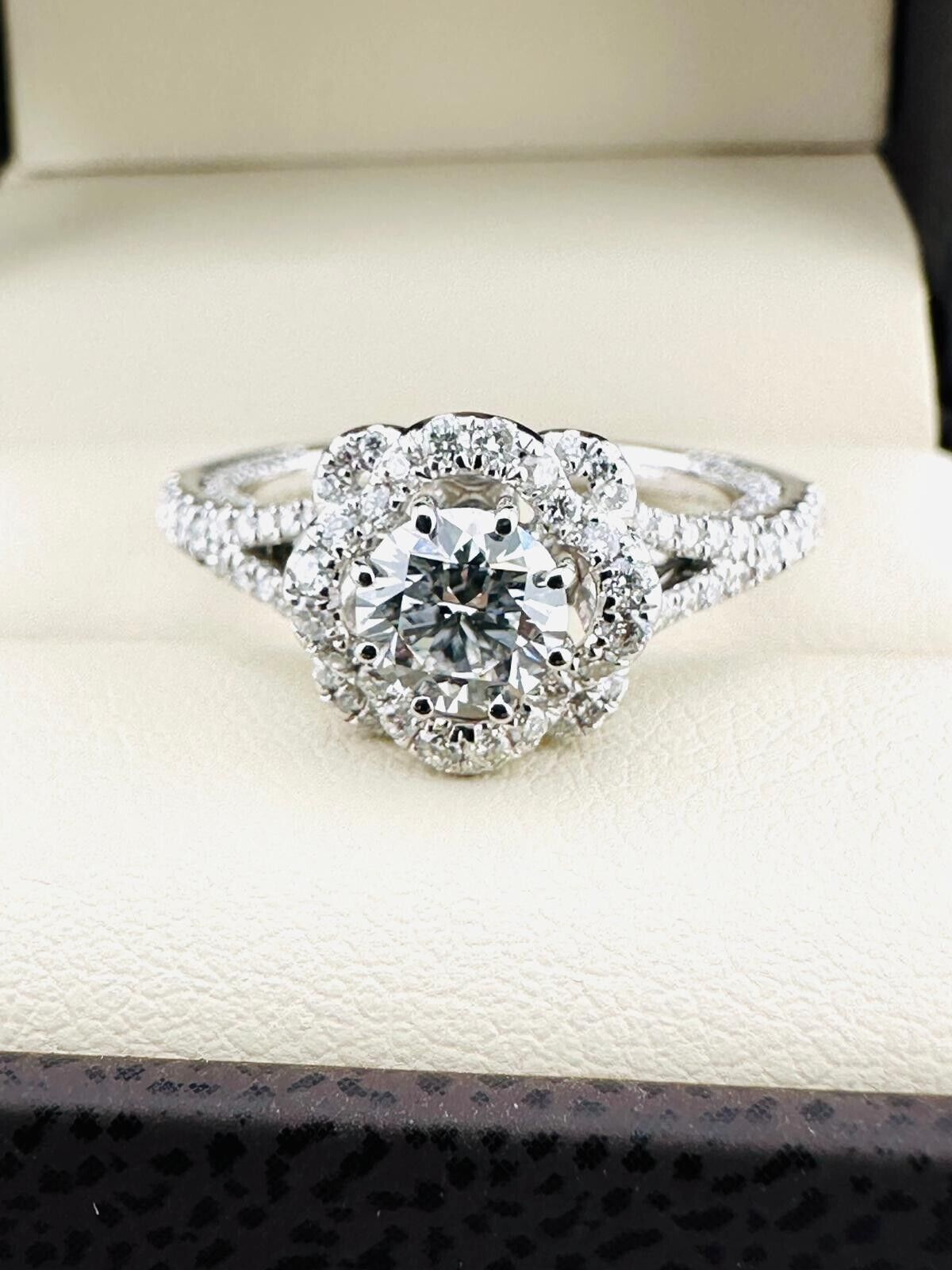 0.62 Ct Round E VS1 Lab Grown CVD Diamond Engagement 18K Gold Ring Size 6.25