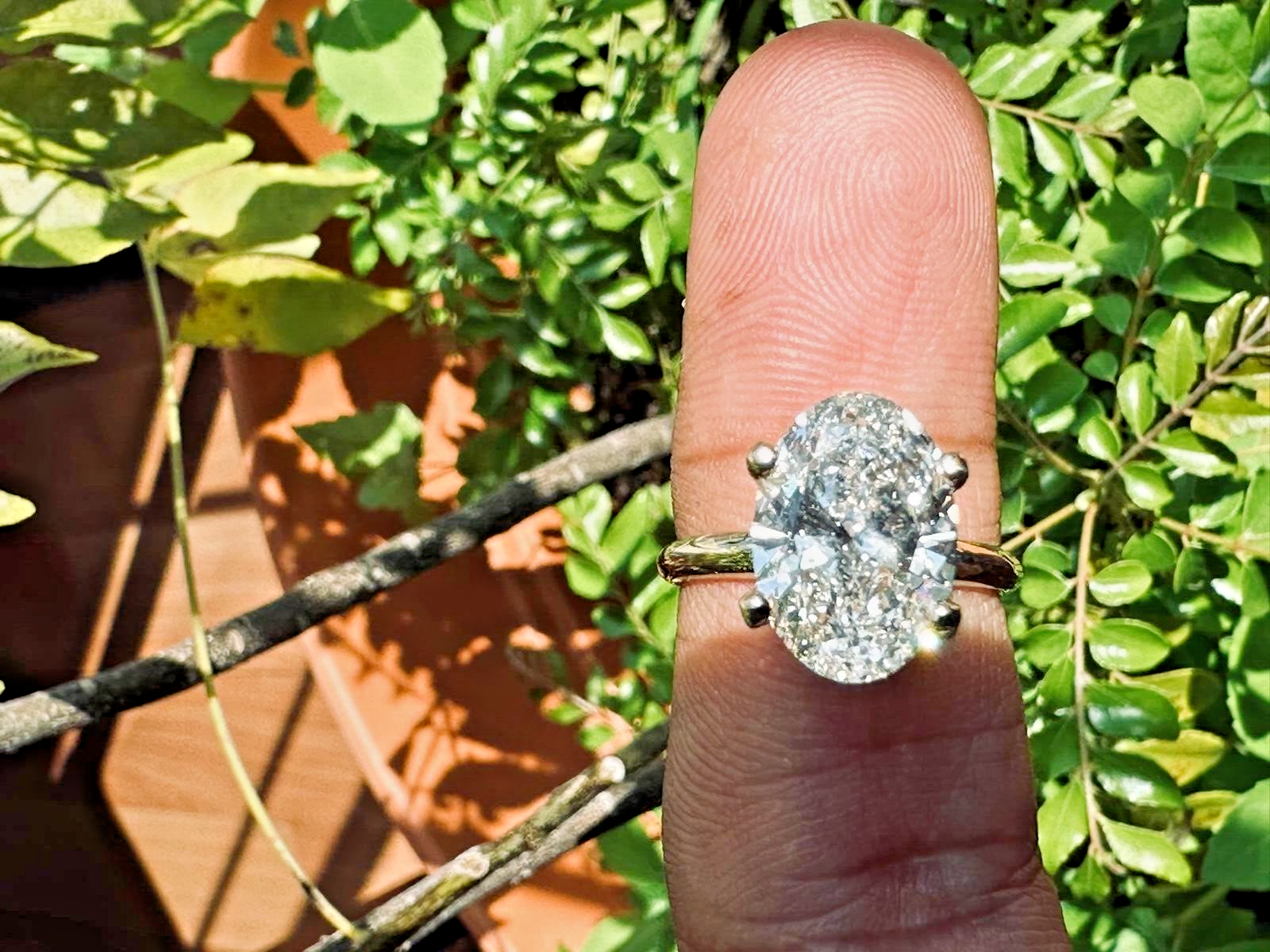 4.87 Ct Lab Grown OVAL CVD Diamond G/H SI1-2 14k Yellow Gold Engagement Ring