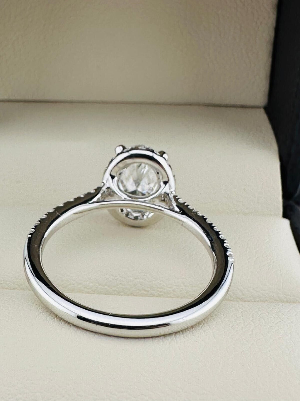 1.09 Ct OVAL E VS1 Lab Grown Diamond 14K Gold Ring Size 6.25 Natural Side Stone