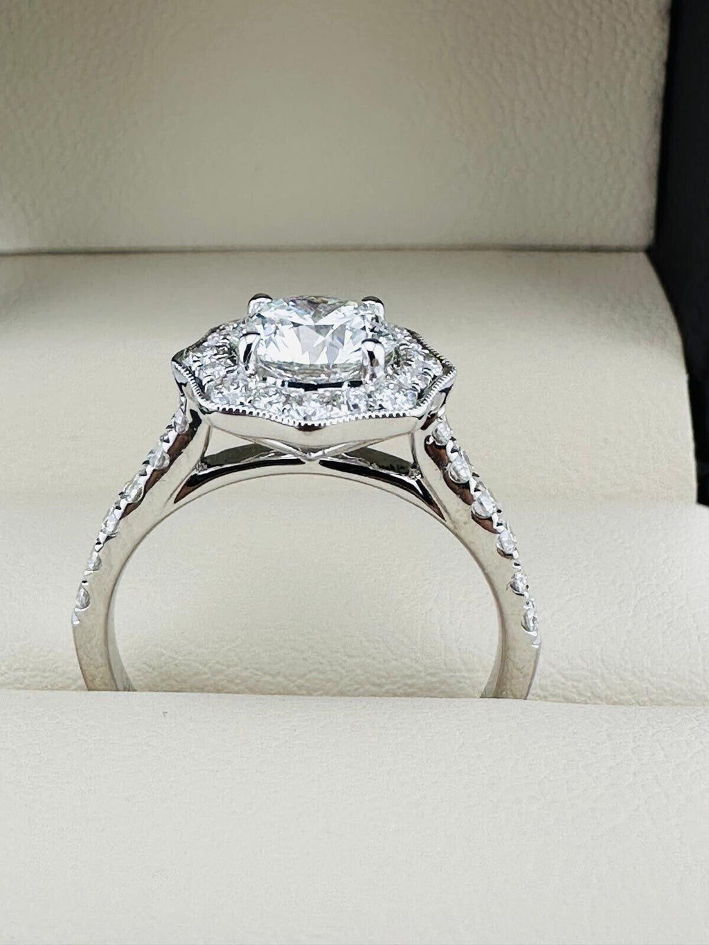 1.03 Ct Round D VVS2 Lab Grown CVD Diamond Engagement 14K Gold Ring Size 5.75