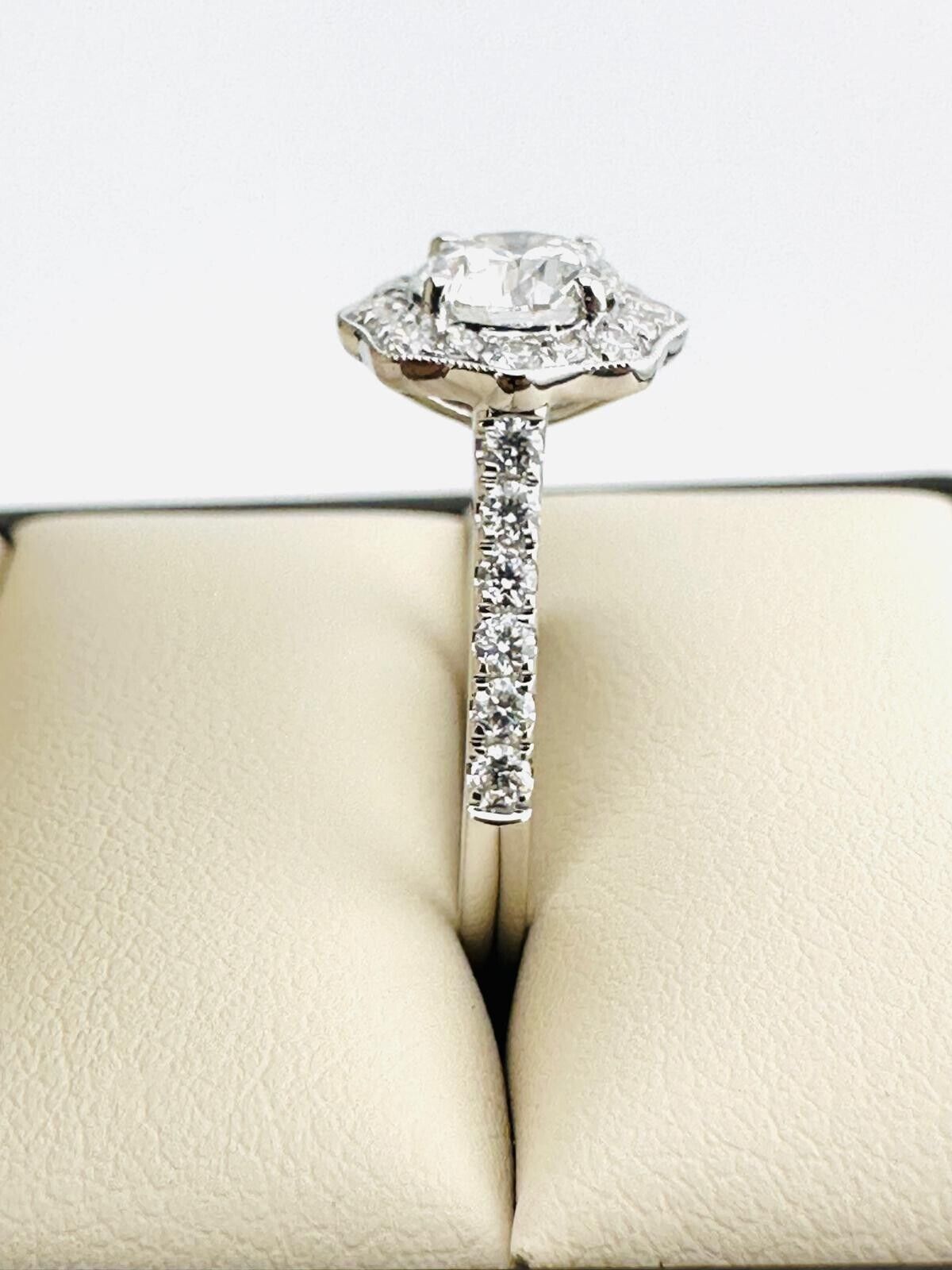 1.03 Ct Round D VVS2 Lab Grown CVD Diamond Engagement 14K Gold Ring Size 5.75