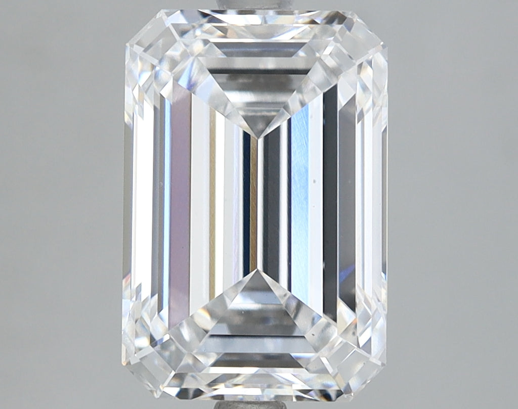 Lab Grown 3.30 Ct EMERALD Cut IGI Certified CVD Diamond E Color VS1 Clarity